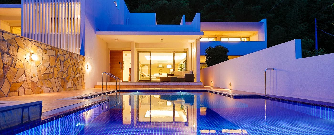 プライベートプール