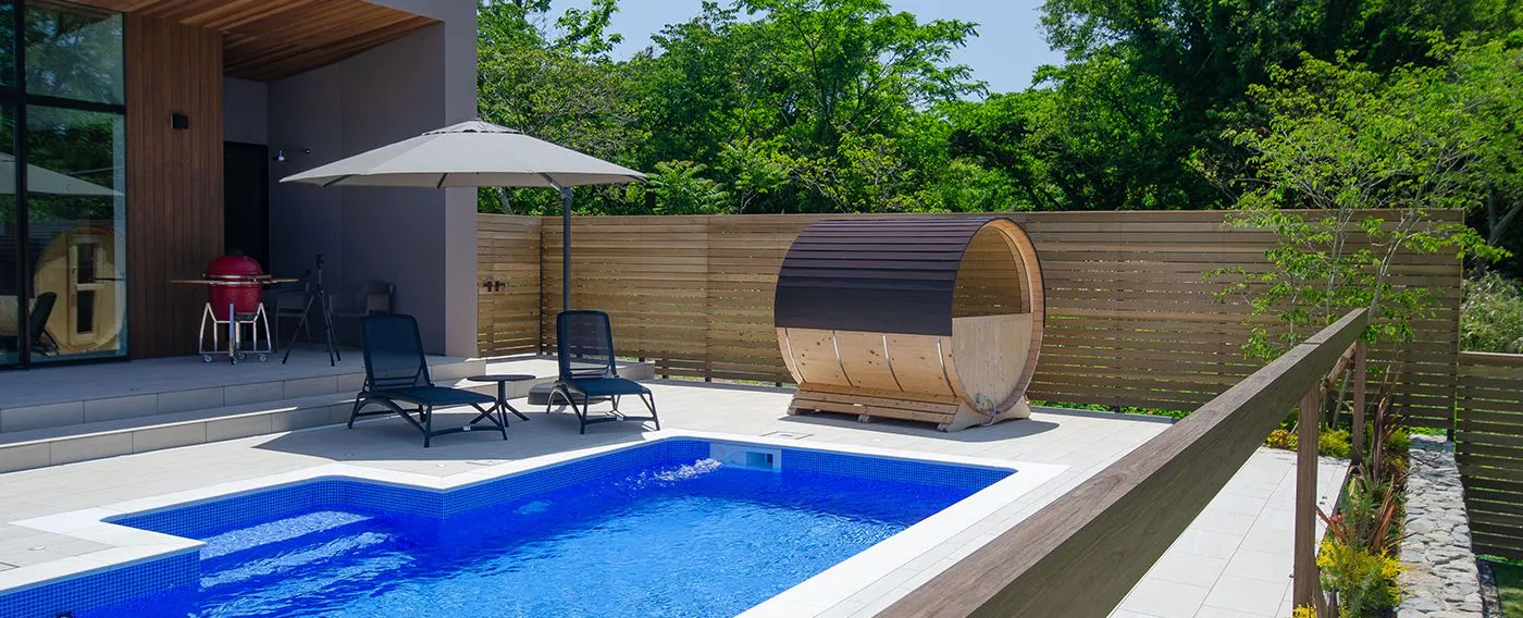 สระว่ายน้ำ