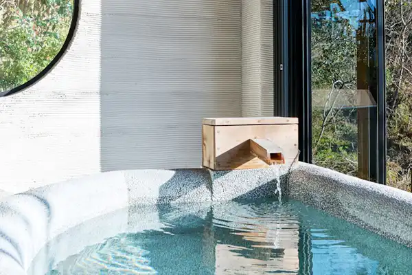 ออนเซ็นหิน