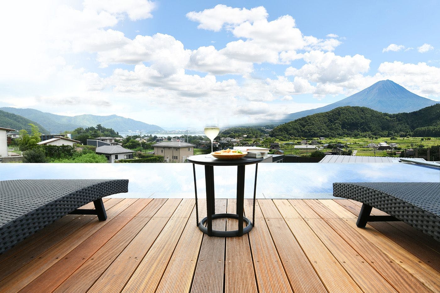 วิลล่ามาตรฐาน