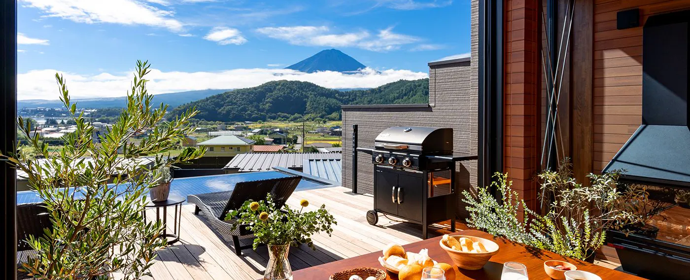 เอาท์ดอร์ลิฟวิ่ง