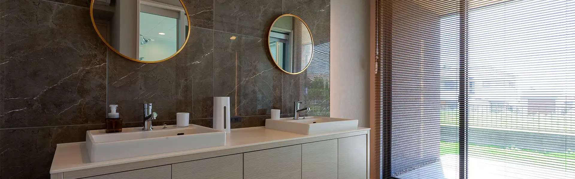 パウダールーム