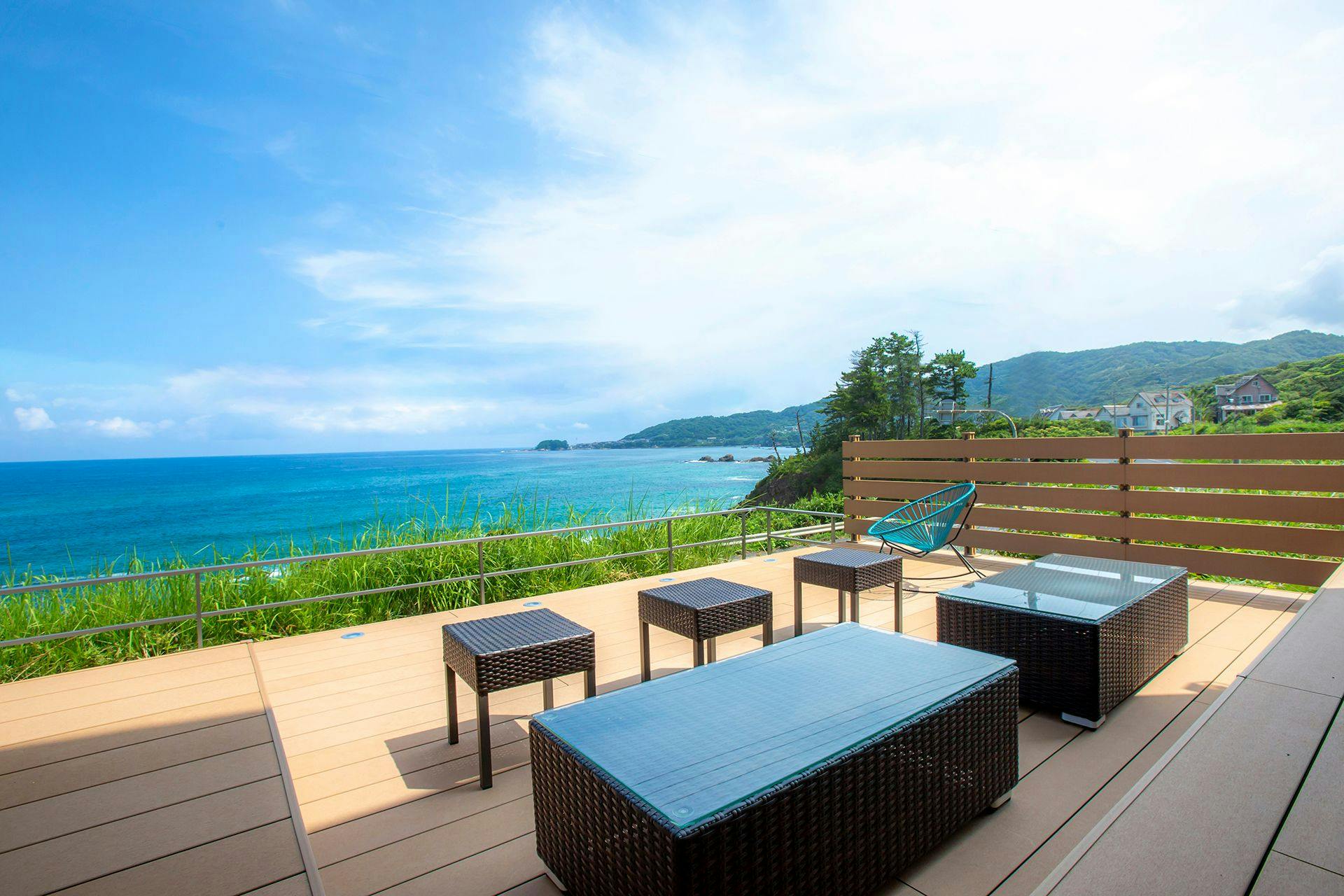 テラス（夕景）