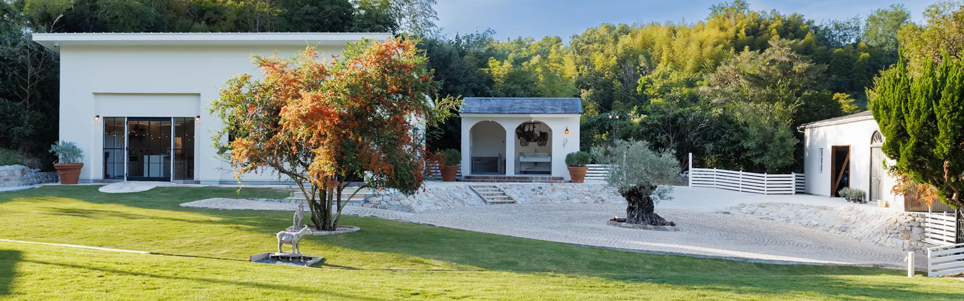 The dog villa Olive