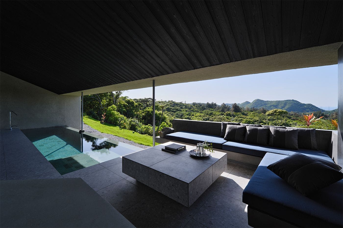 AO NAKIJIN amahaji terrace