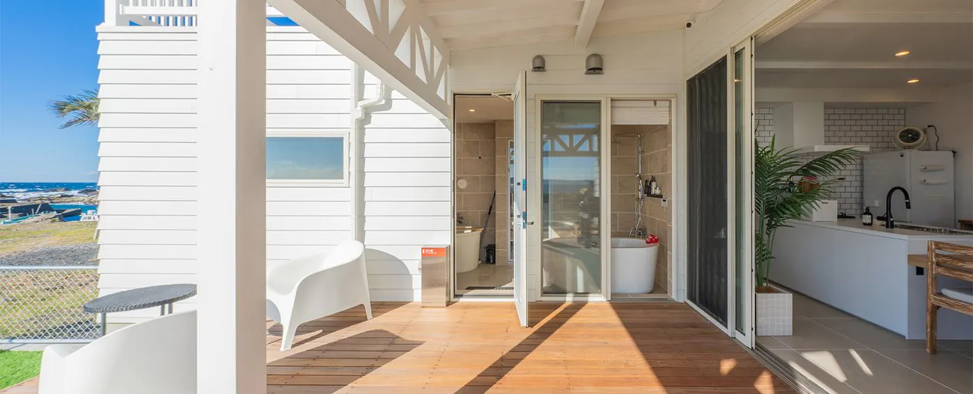 ウッドデッキテラス