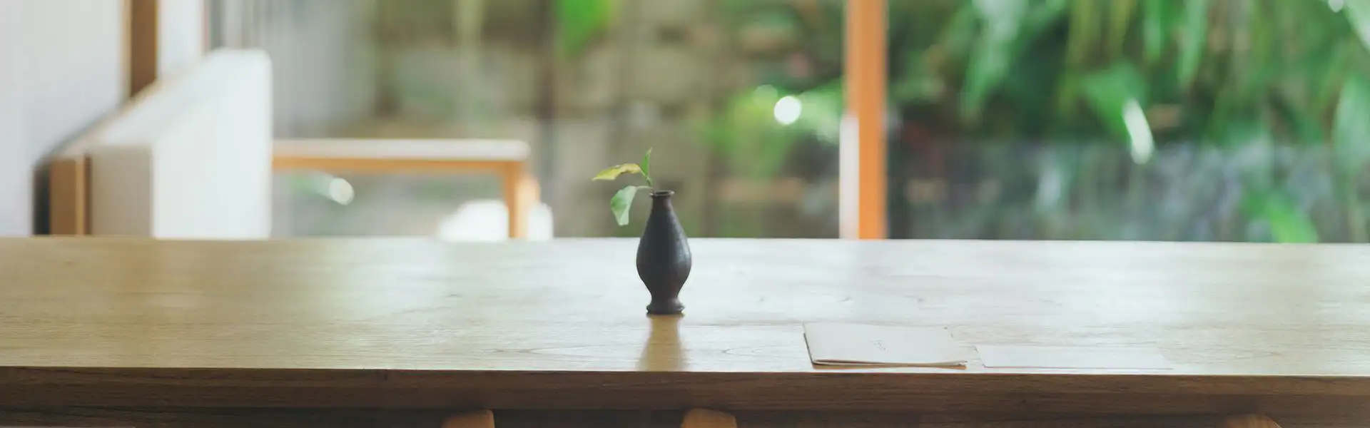 テーブル