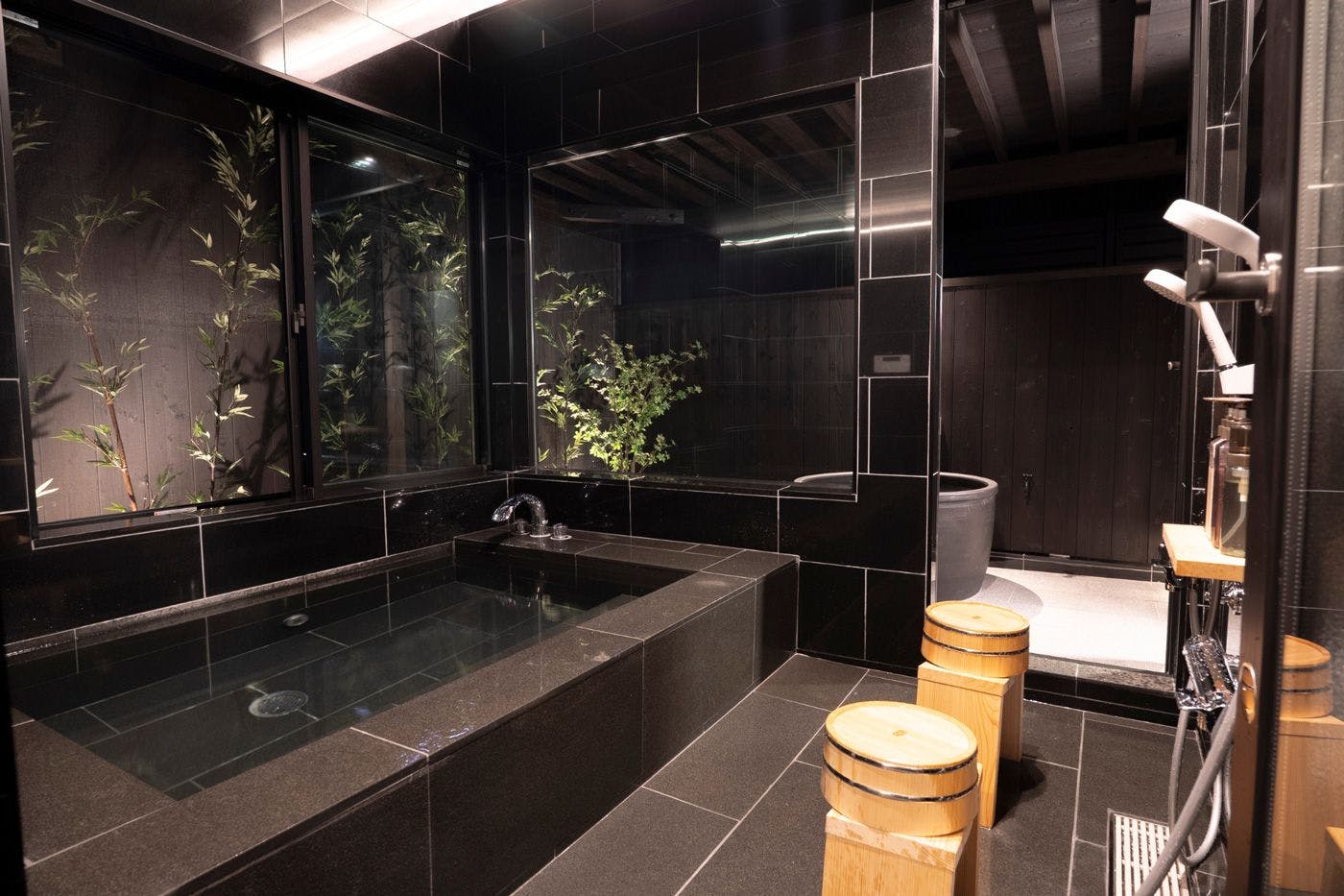 LAKE villa CHITOSE