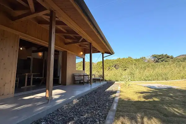 ภายนอกอาคาร