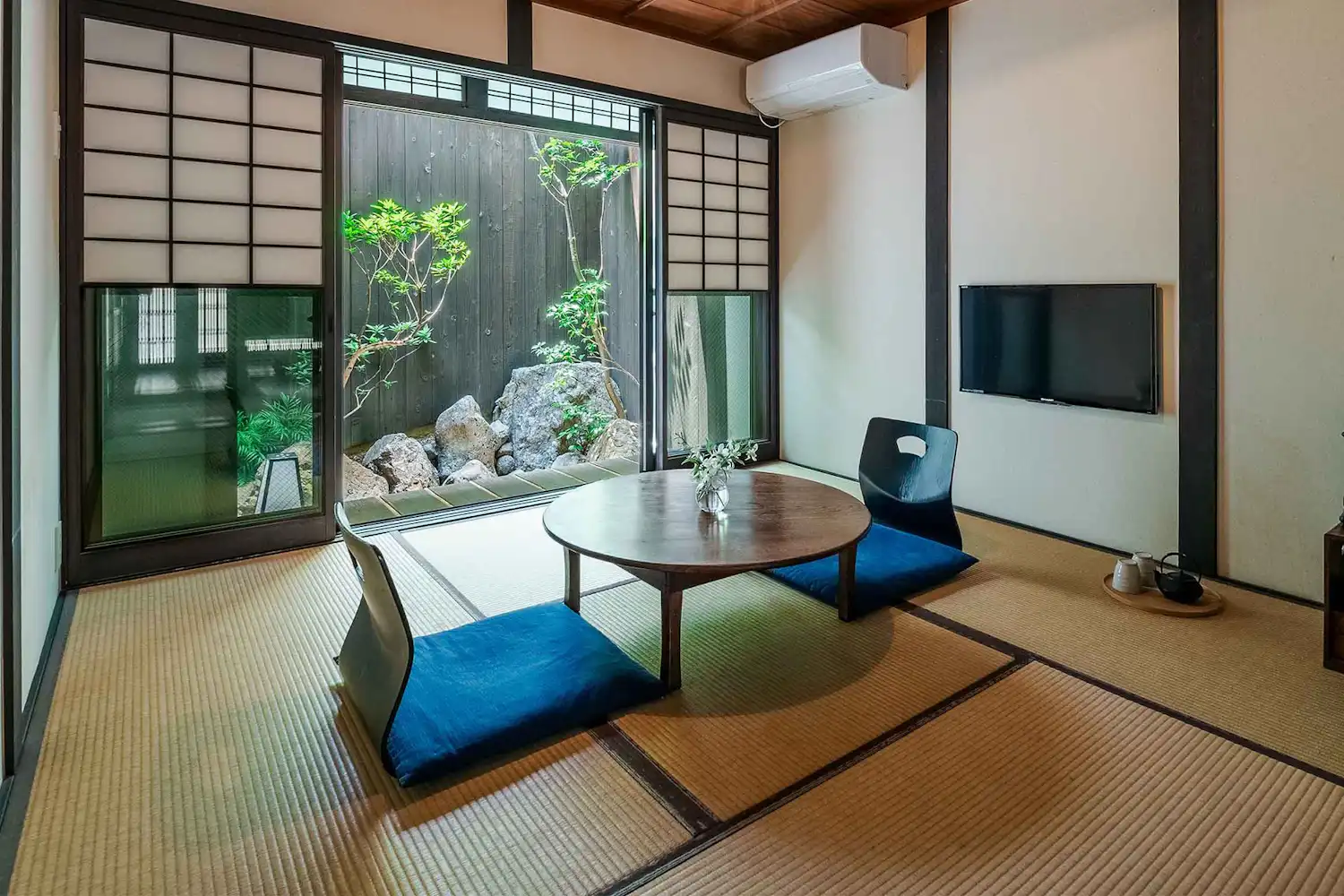 ภายในอาคาร