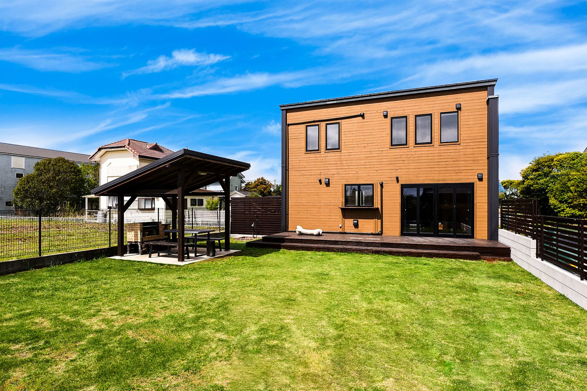 Beds and Dog run
