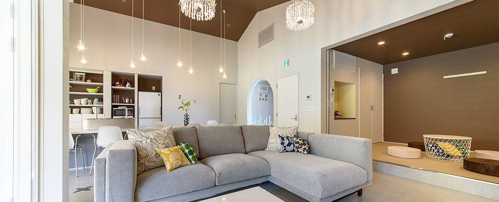 Holiday House Green Garden