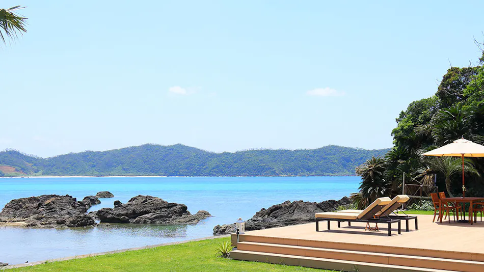 HOLLY CAMP AIRSTREAM VILLA AMAMI