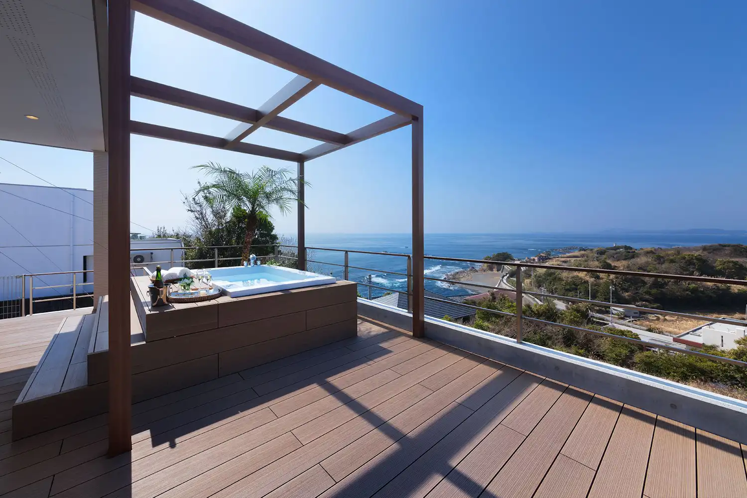 อ่างจากุซซี่