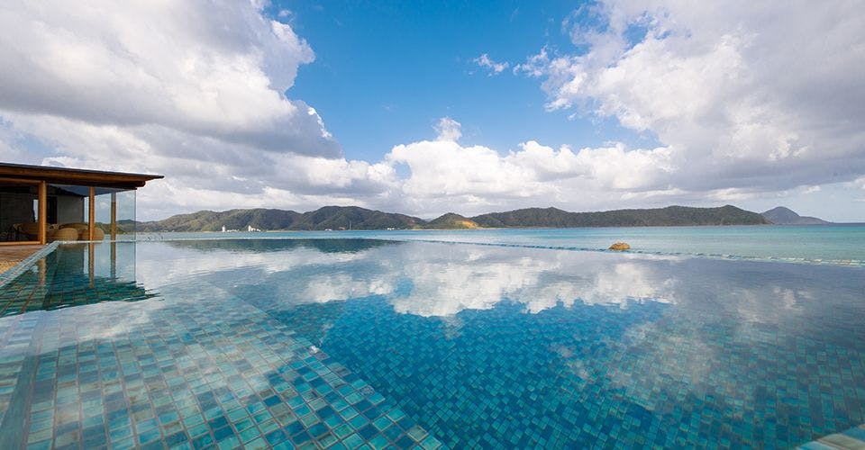 インフィニティプール