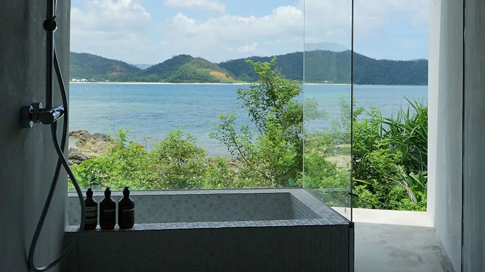 Villa Resort Hotel Denpaku The Beachfront MIJORA