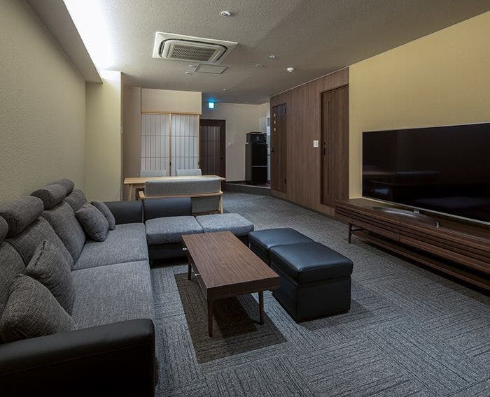 Lando Residence Hiroshima Suites