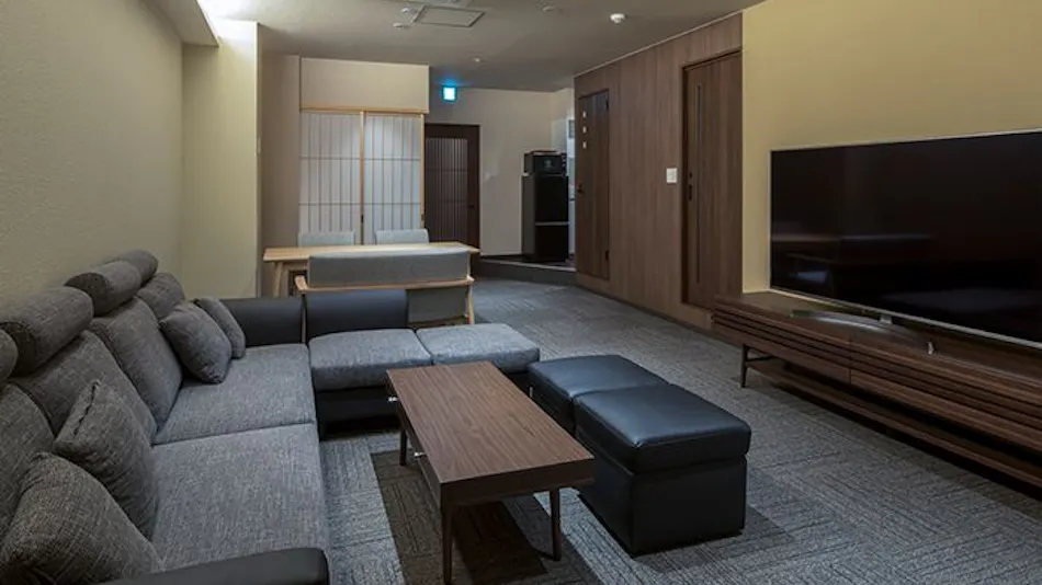 Lando Residence Hiroshima Suites
