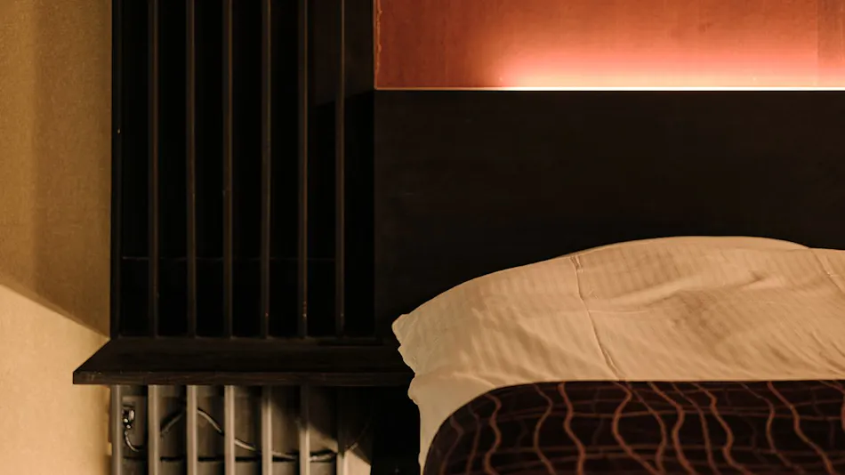 Tsumugi Toji Higashimonmae