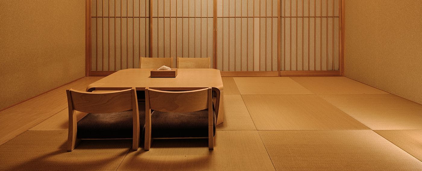 Tsumugi Toji Higashimonmae