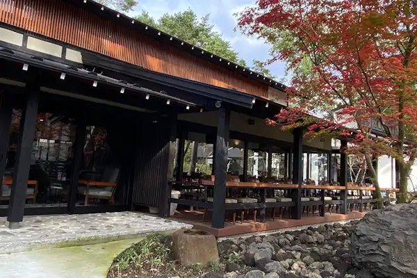 ภายนอกอาคาร