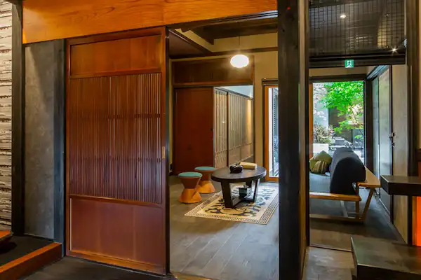 ทางเข้า