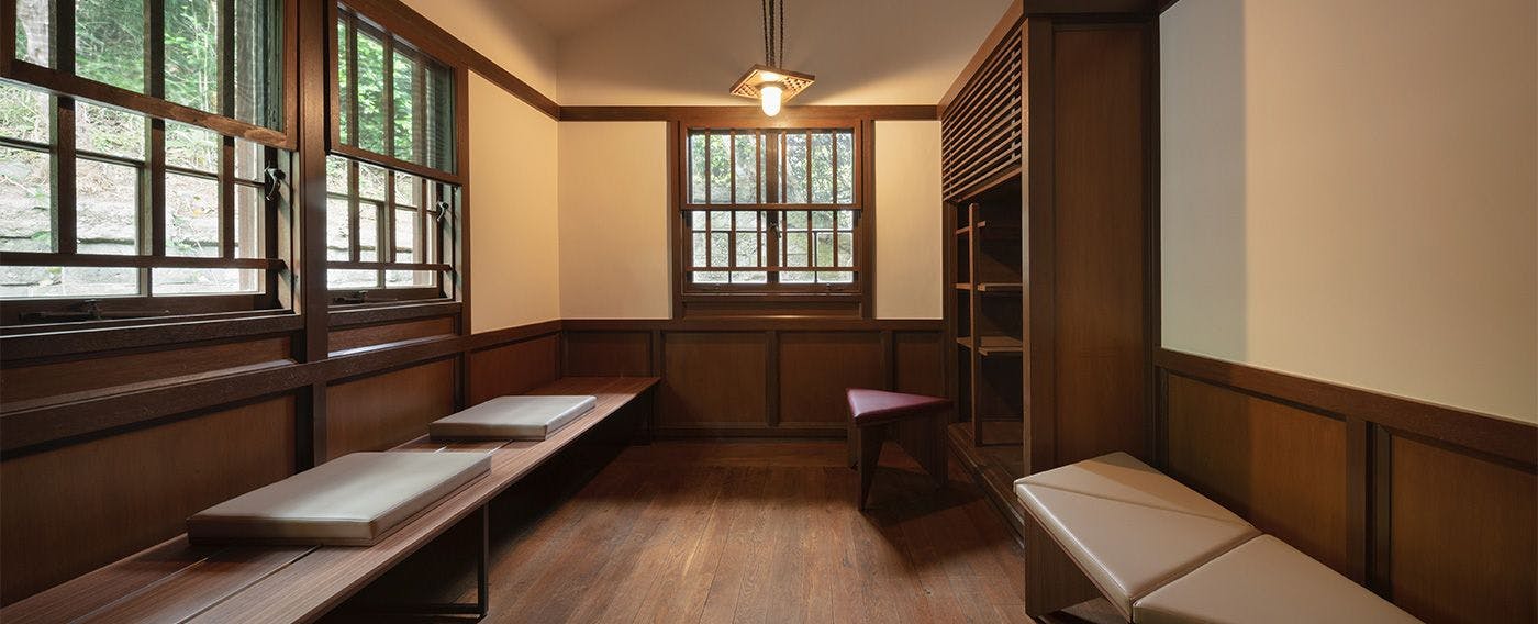 National Registered Tangible Cultural Property Hayama Kachi Residence