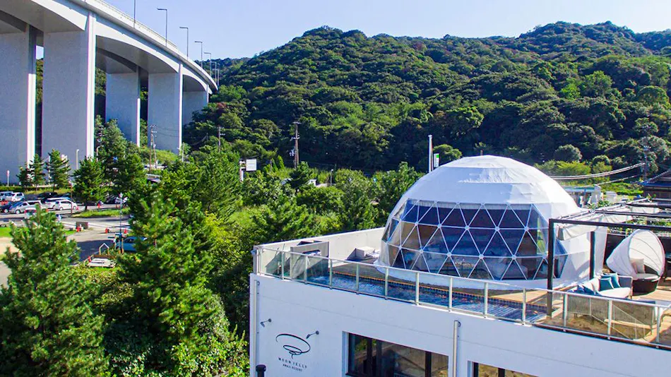 Awaji Island Glamping Beach Villa Sazanami