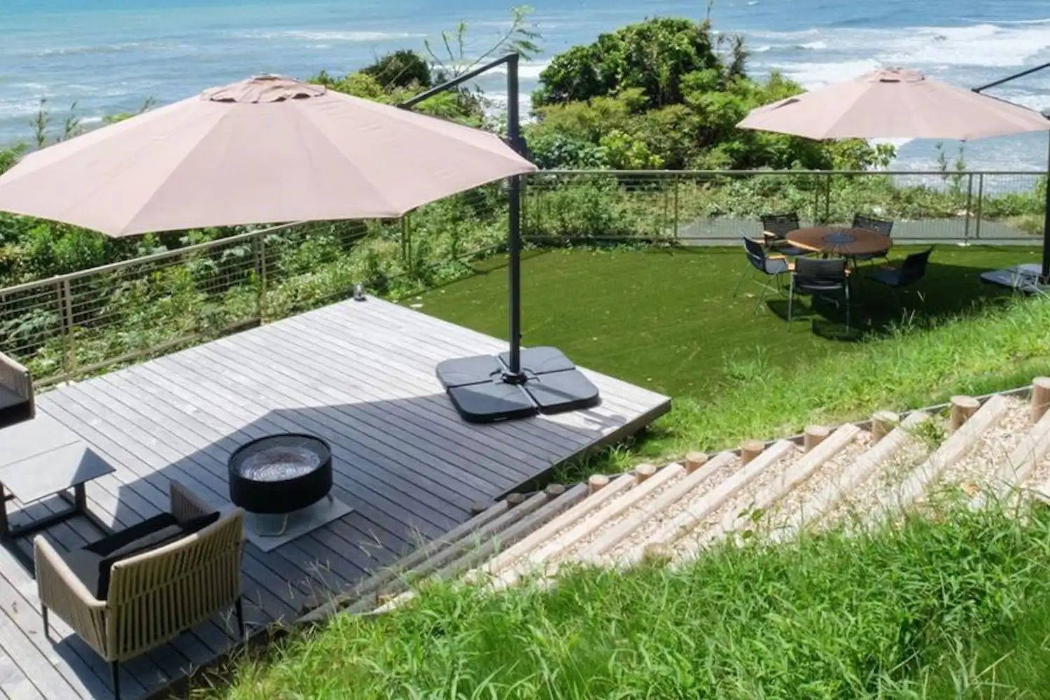 ระเบียงไม้