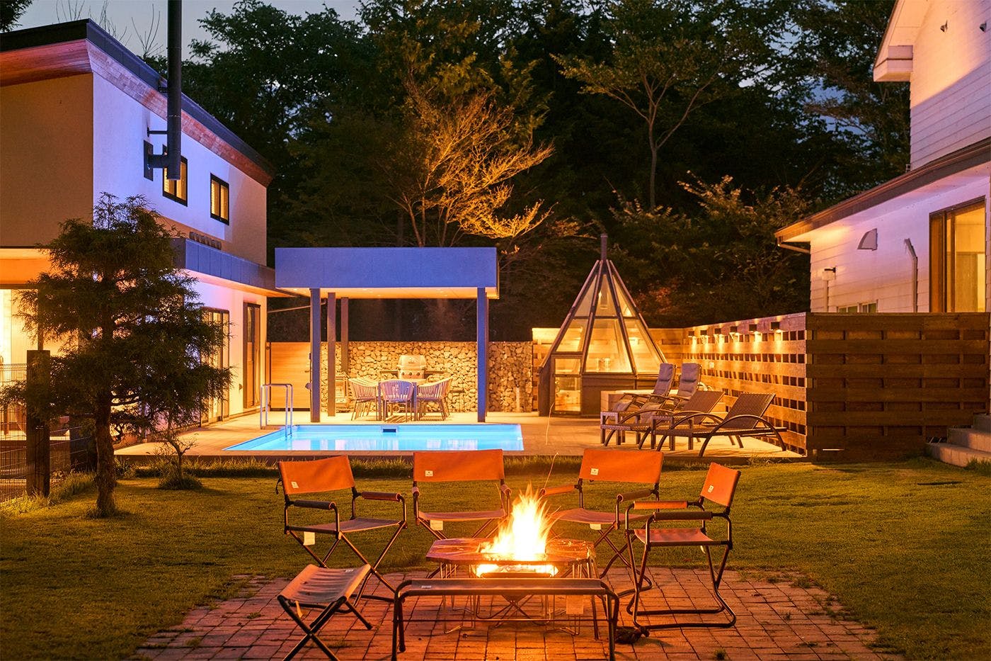 ห้องนั่งเล่นสไตล์ญี่ปุ่น