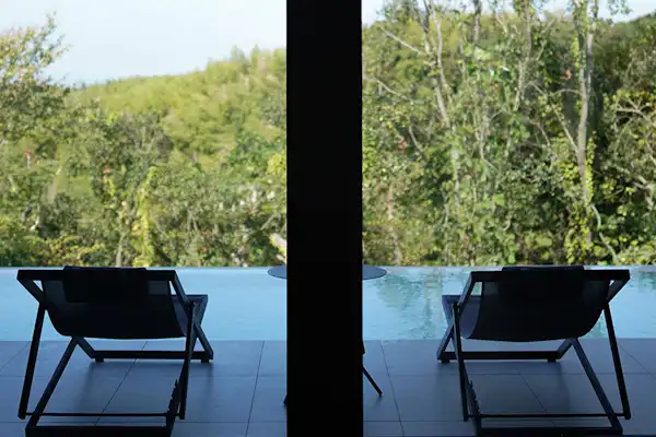 สระว่ายน้ำ