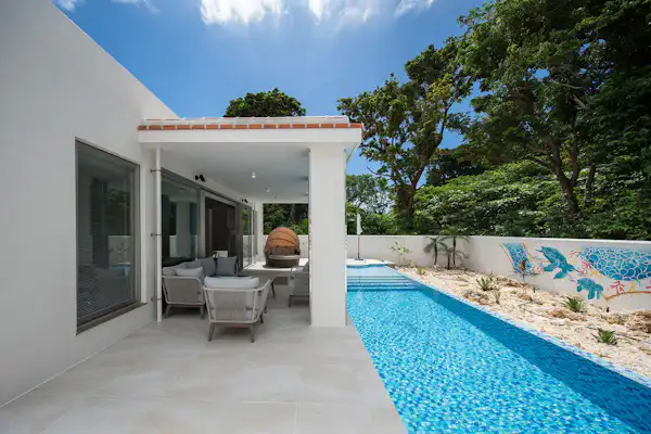 สระว่ายน้ำ