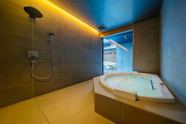 ห้องน้ำ