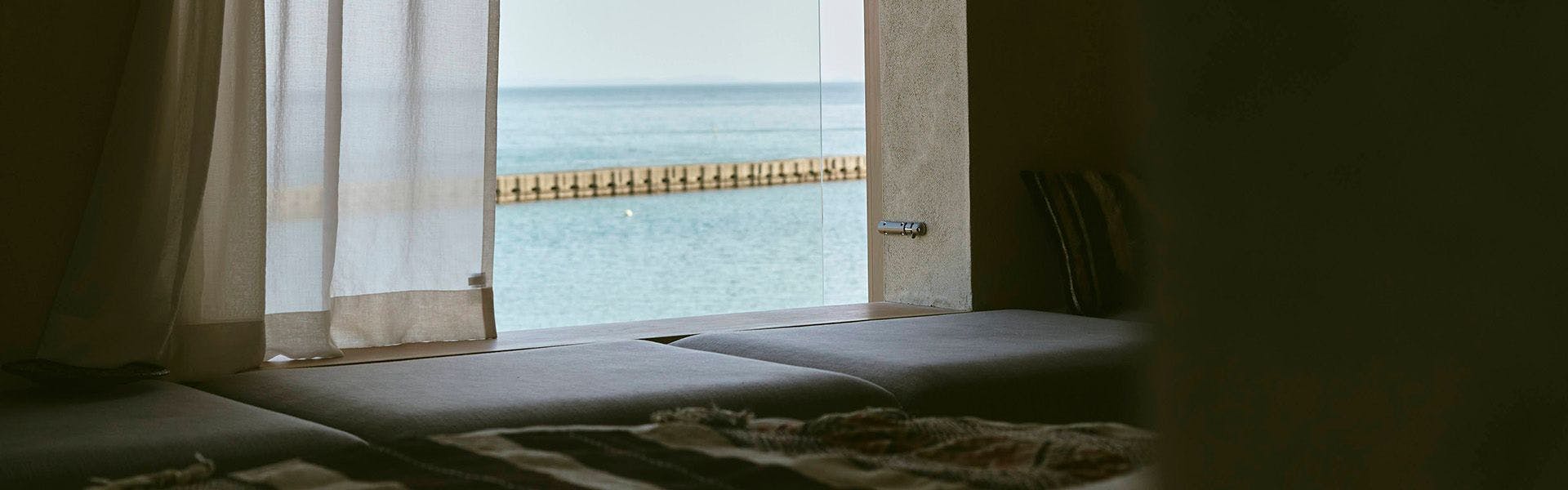 วิวจากหน้าต่าง