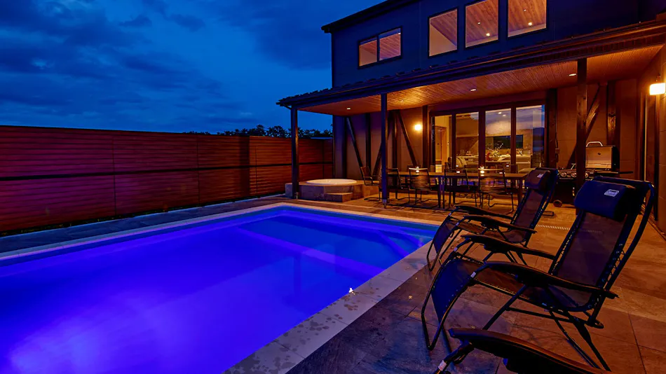 POOL VILLA REI