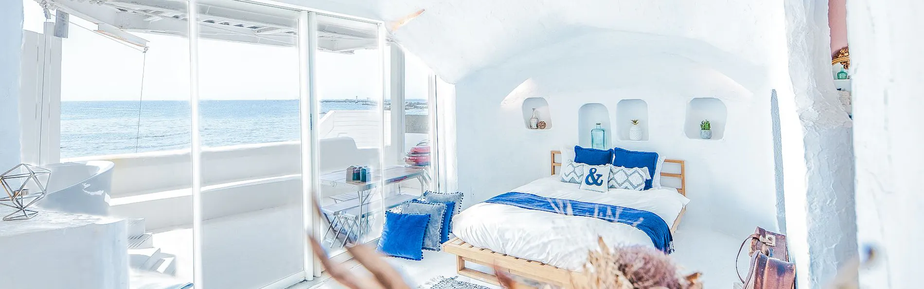 THE HOUSE on the beach