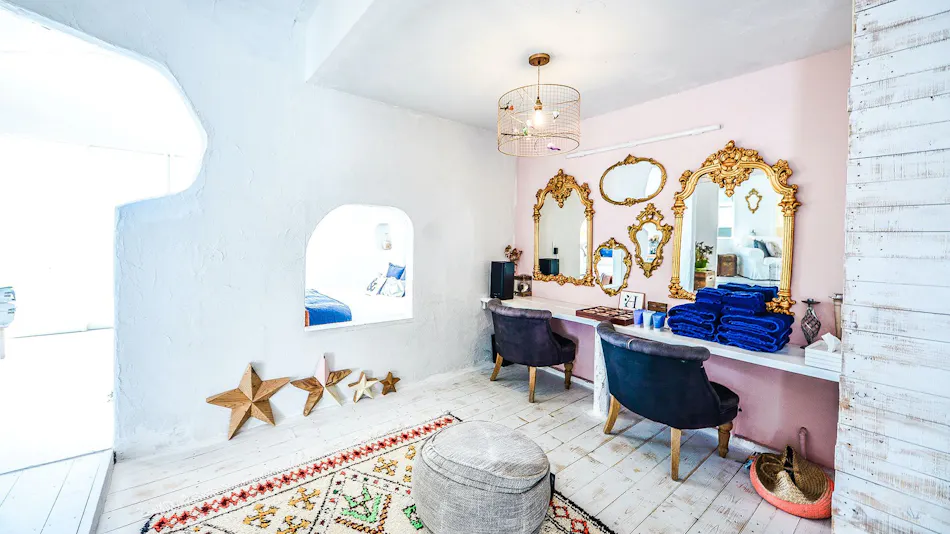 THE HOUSE on the Beach