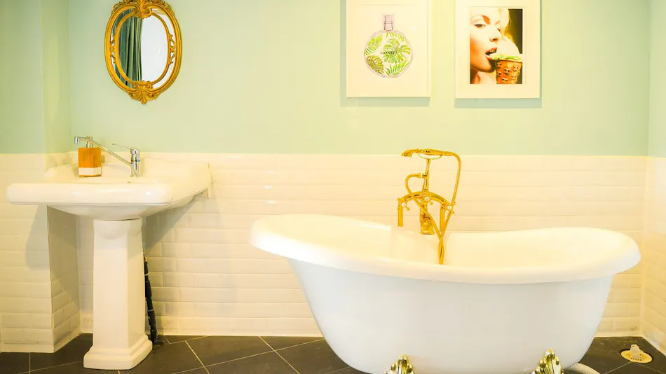 THE HOUSE on the Beach