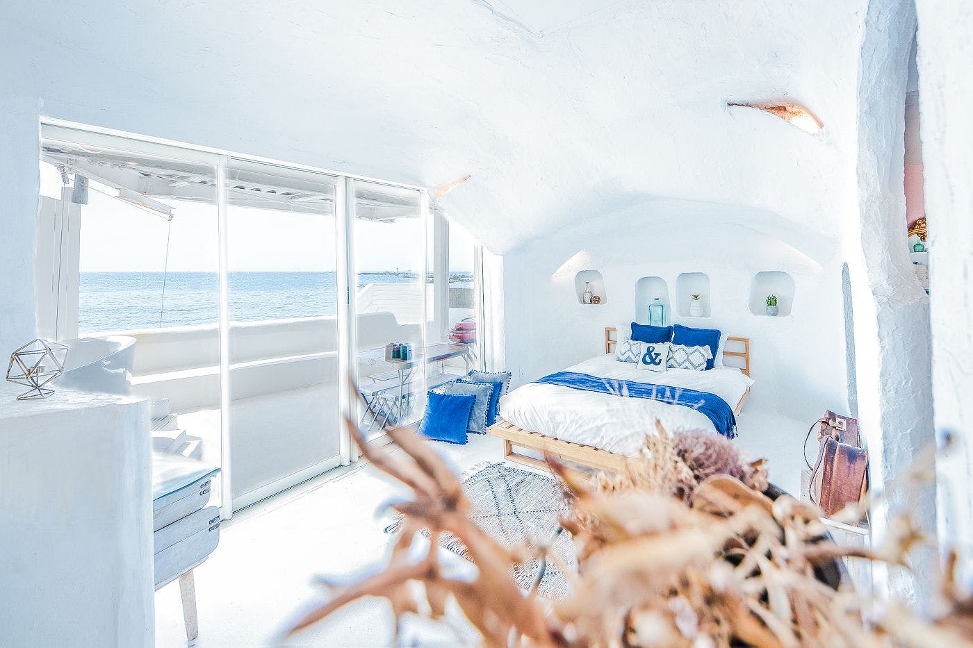 THE HOUSE on the Beach