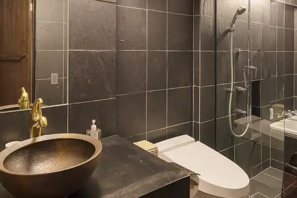 ห้องน้ำ