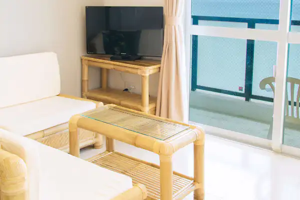 【서양식 2LDK(3F-3)】남국의 느낌이 나는 차분한 공간