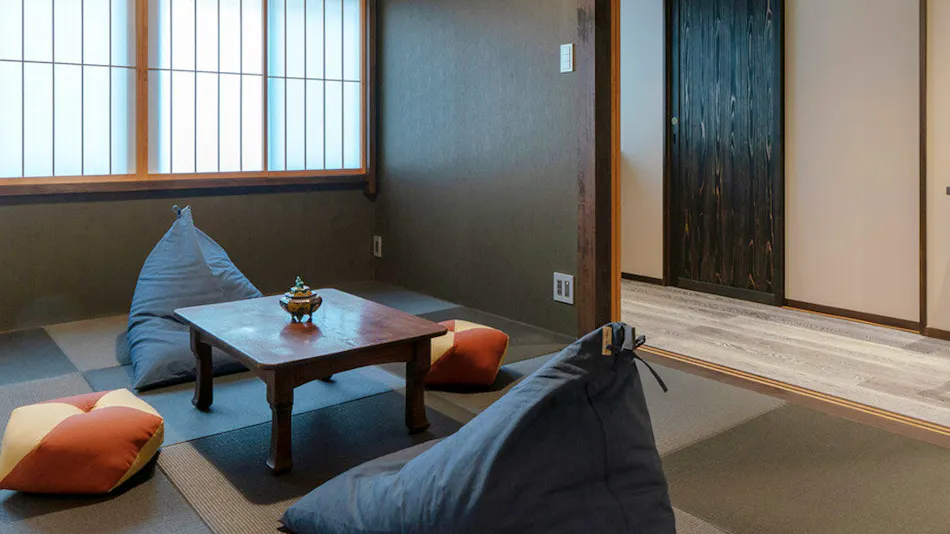Musashi Aino Tsuji - Aino Tsuji <Whole Townhouse Rental>