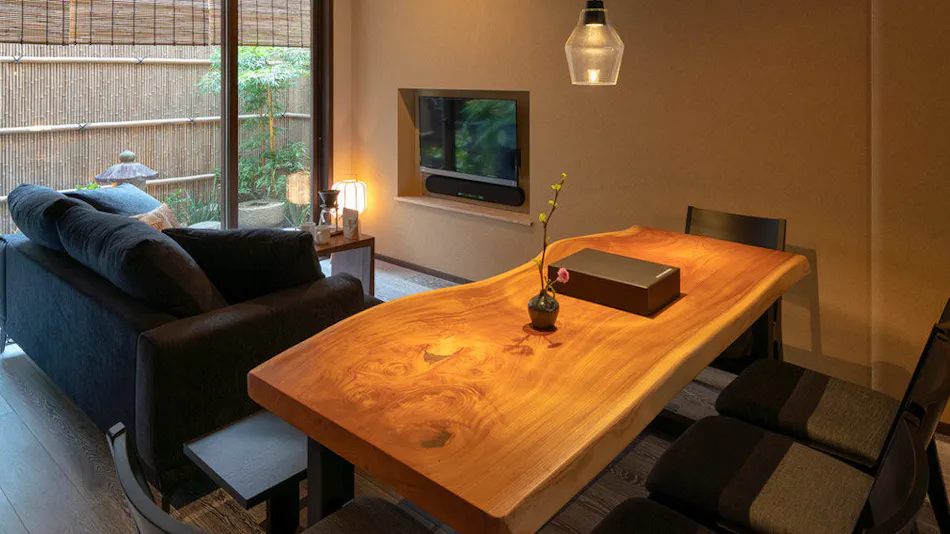 Musashi Aino Tsuji - Aino Tsuji <Whole Townhouse Rental>
