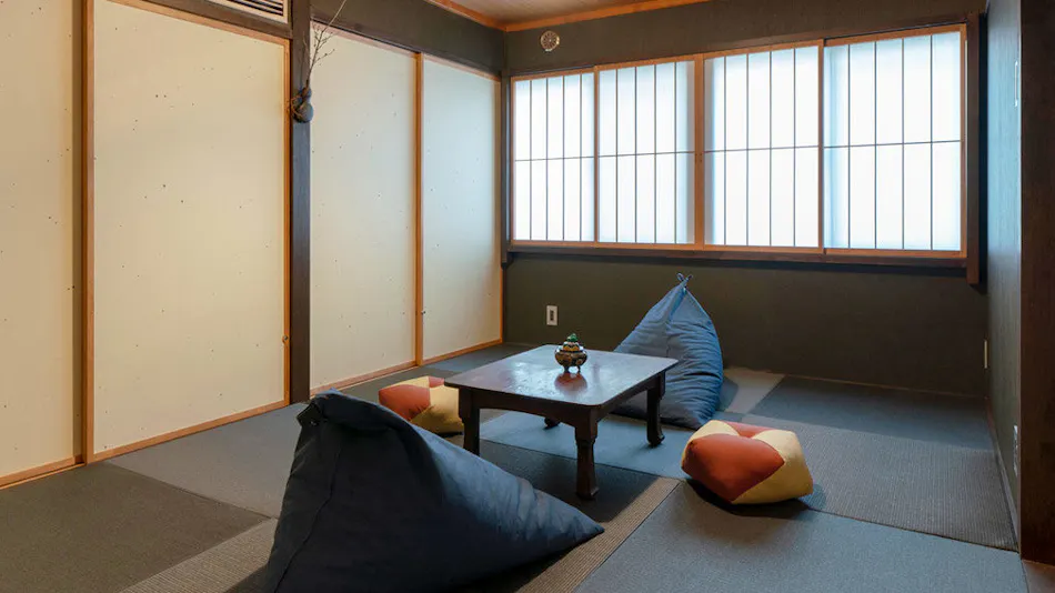 Musashi Aino Tsuji - Aino Tsuji <Whole Townhouse Rental>
