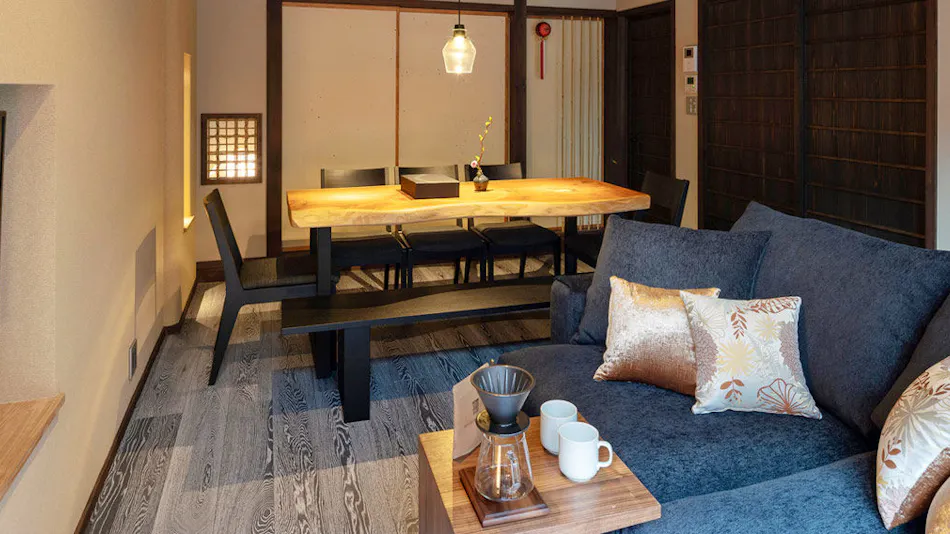 Musashi Aino Tsuji - Aino Tsuji <Whole Townhouse Rental>