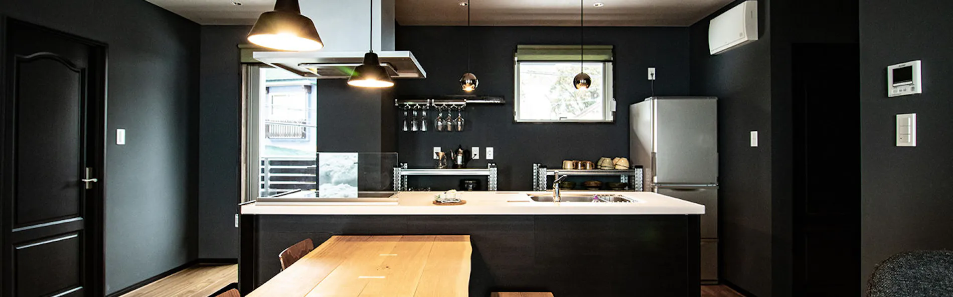 STARRY RESIDENCE SUITE