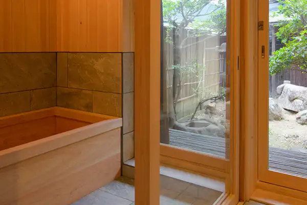 ห้องน้ำ