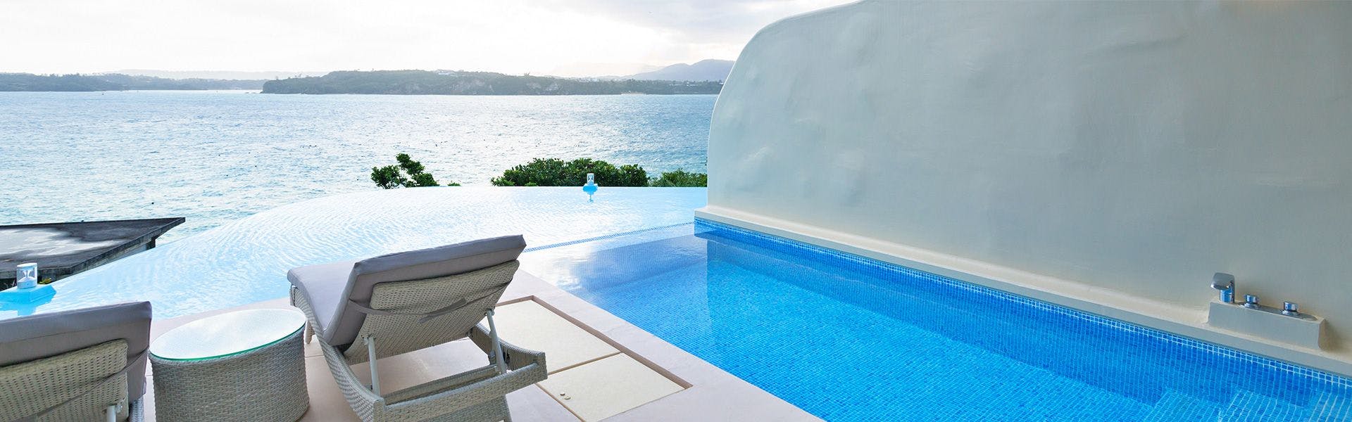 สระว่ายน้ำ