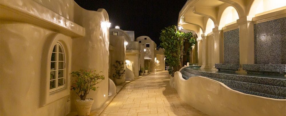 บรรยากาศเมืองที่คล้ายเกาะซานโตรินี