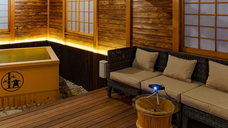 KONJAKUSO Osaka Shinsaibashi "TARUKAISEN" Rooftop SPA